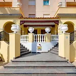 Atalaya דירה *